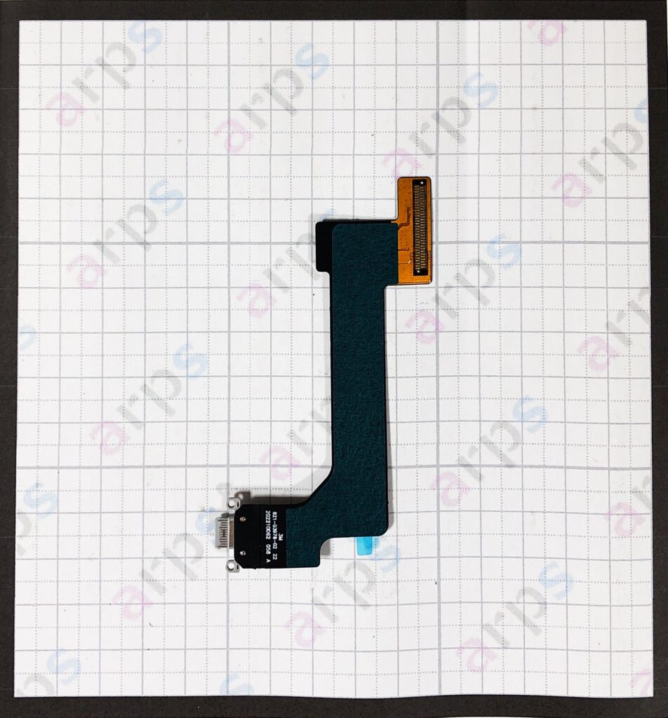 iPad 10 (2022) Cellularモデル ドックコネクター シルバー ※要はんだ