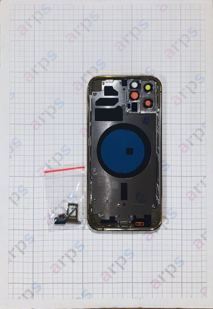 iPhone12Pro バックパネル (フレーム一体型) ゴールド